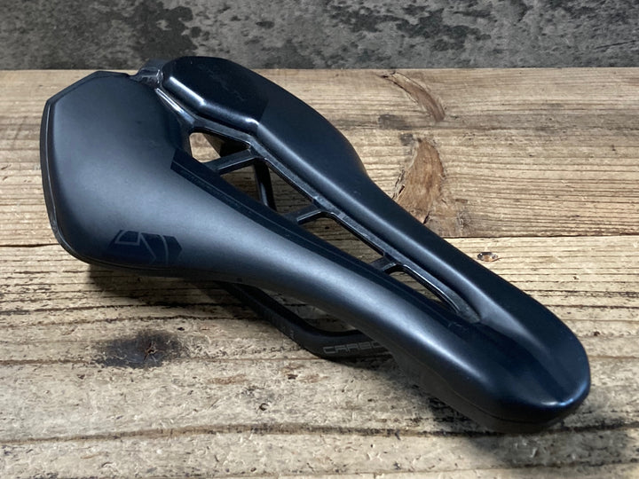 KB467 プロ PRO ステルス STEALTH CARBON TEAM カーボンレール サドル 142mm