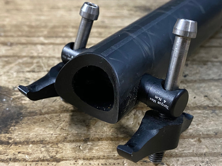 KJ740 トーケン TOKEN MTX カーボン シートポスト Φ27.2 400mm クランプ傷