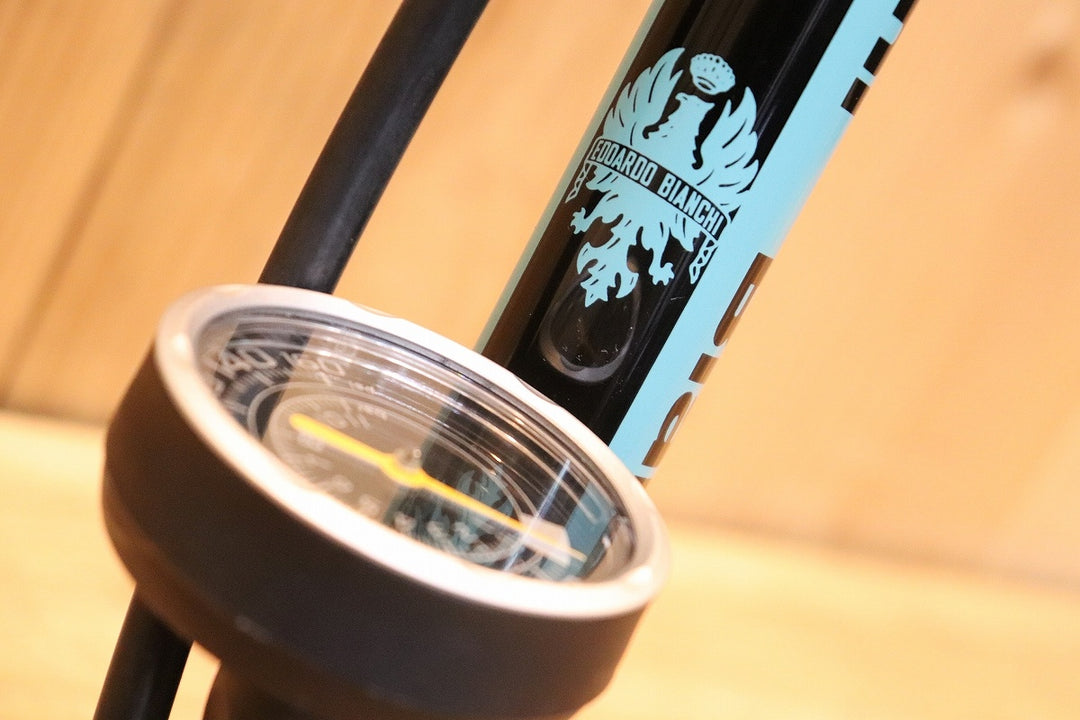 ビアンキ BIANCHI フロアポンプ 空気入れ 米式/仏式対応 【芦屋店】