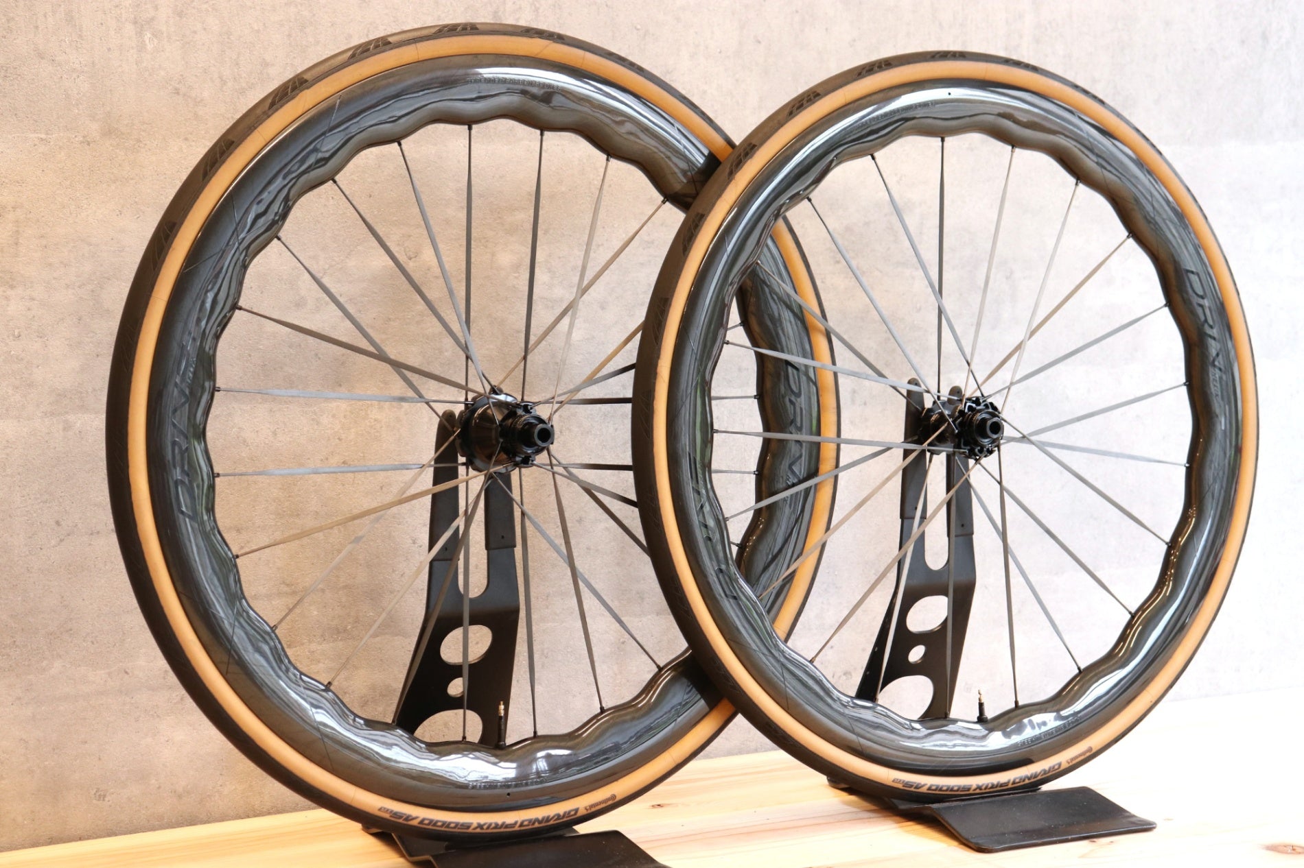 エリートホイールズ ELITEWHEELS ドライブ ヘリックス DRIVE HELIX 57D