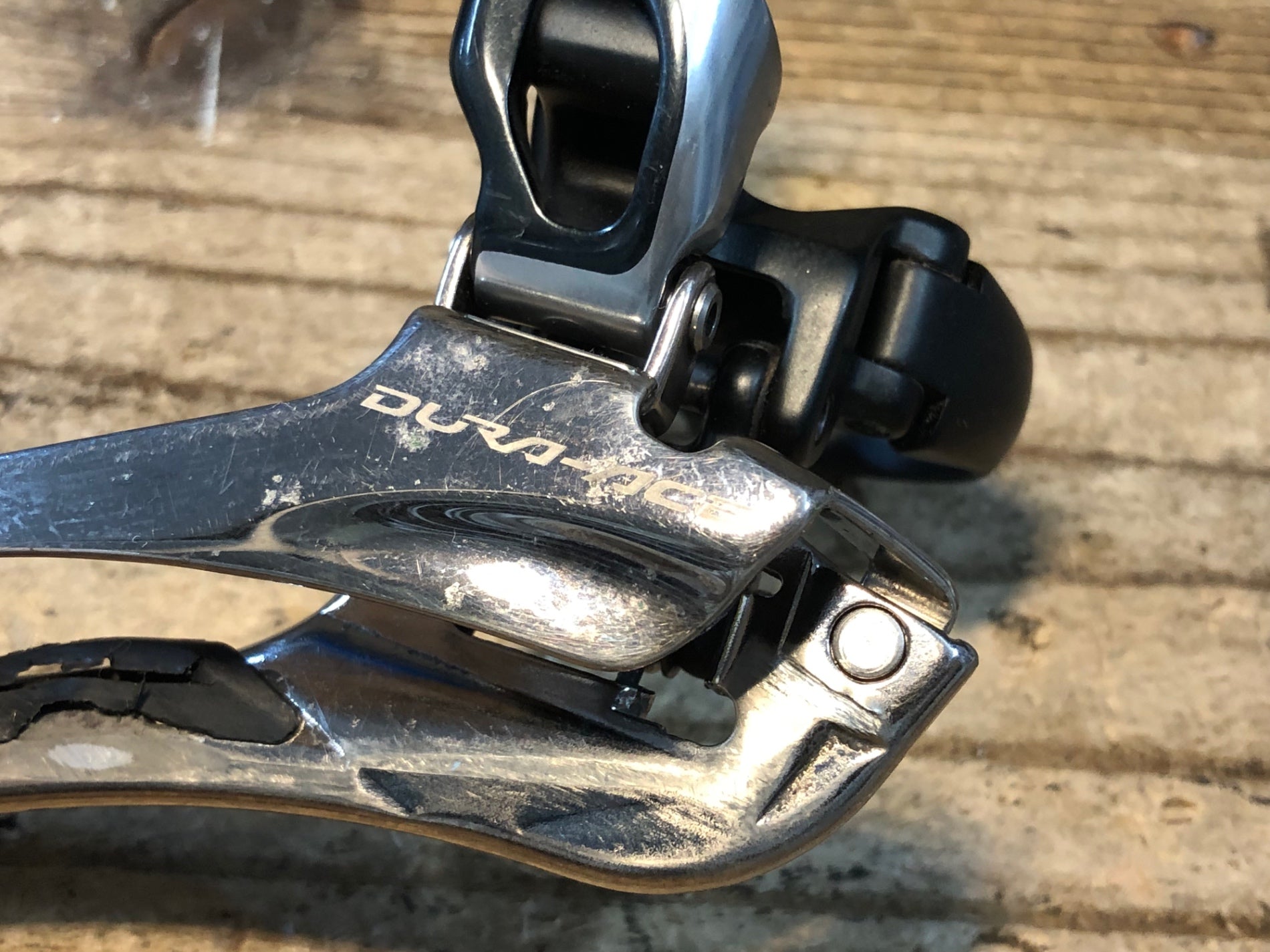 JN825 シマノ SHIMANO デュラエース DURA-ACE FD-9000 フロント