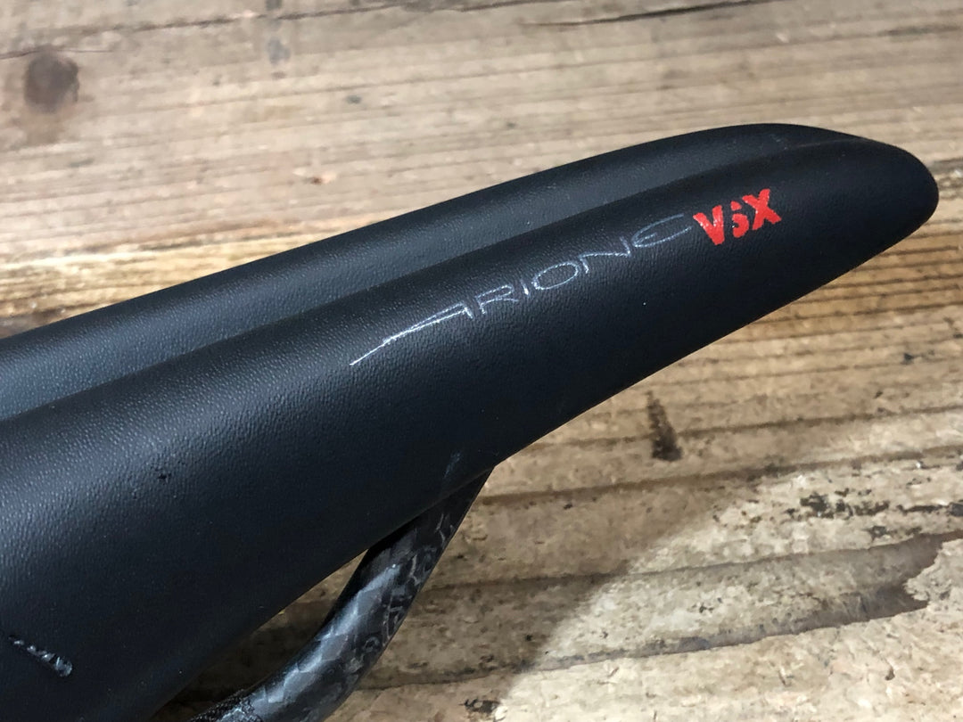 JW590 フィジーク fizik アリオネ ARIONE VSX サドル 黒 128mm BRAIDED カーボンレール