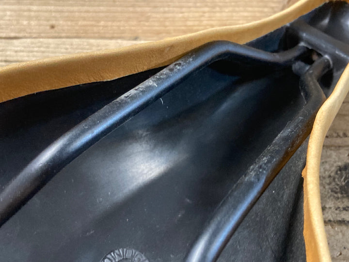 KD145 セライタリア SELLE ITALIA ターボ TURBO サドル スチールレール
