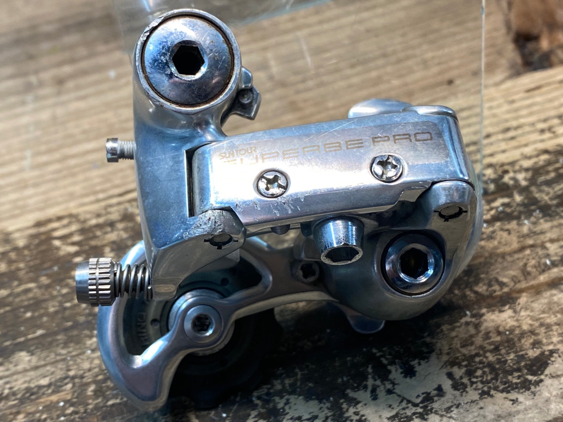 希少！サンツアー シュパーブ初期型リアディレーラーRD-2100デッドストック