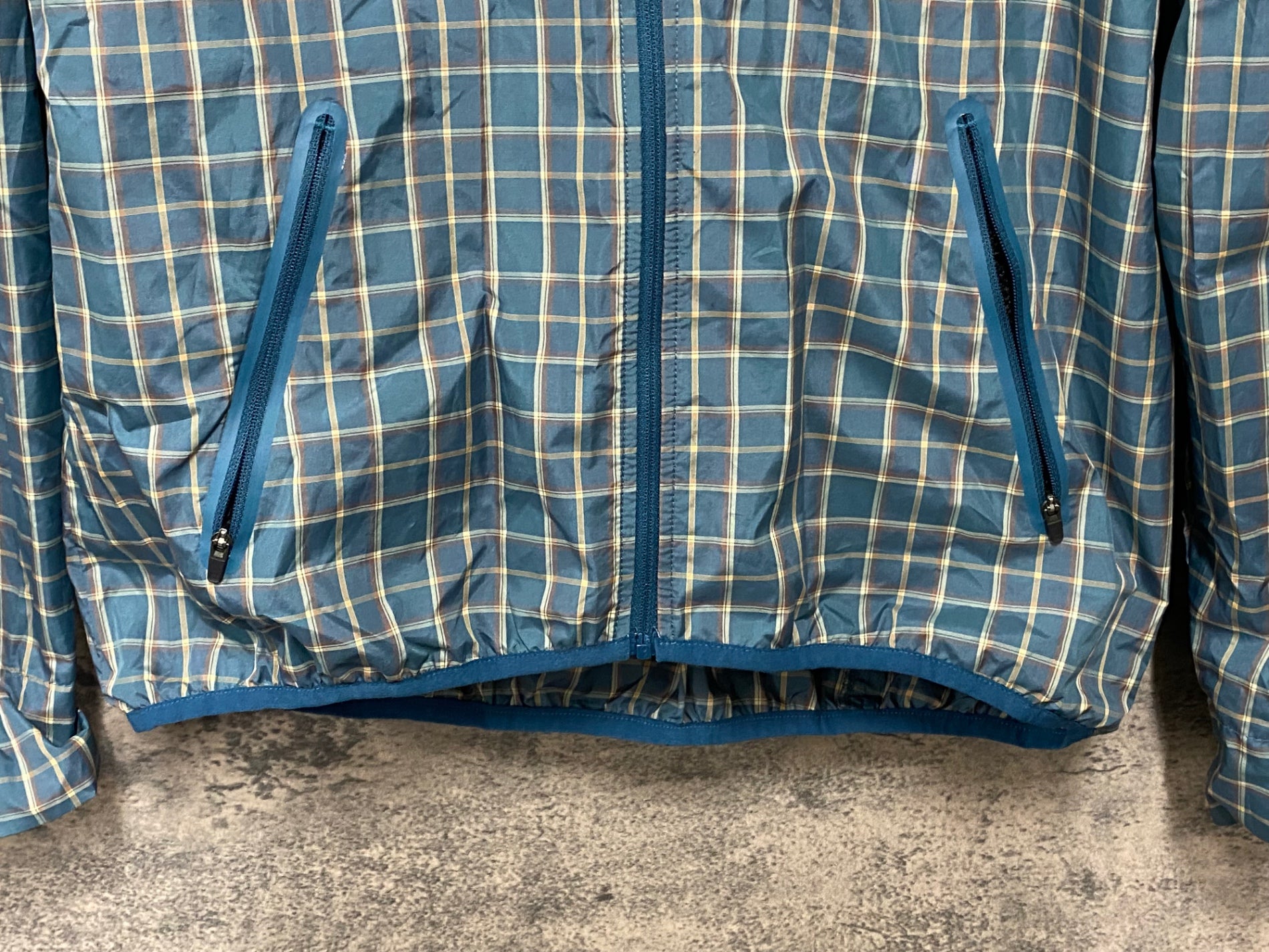 JW626 カペルミュール KAPELMUUR 長袖 ウィンドブレーカー 緑 L – BICI