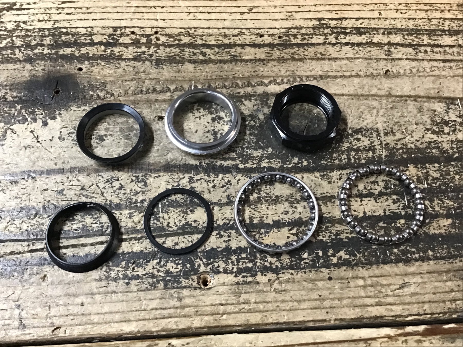 IH694 サンツアー SUNTOUR XC PRO スレッド ヘッドパーツ JIS 1インチ