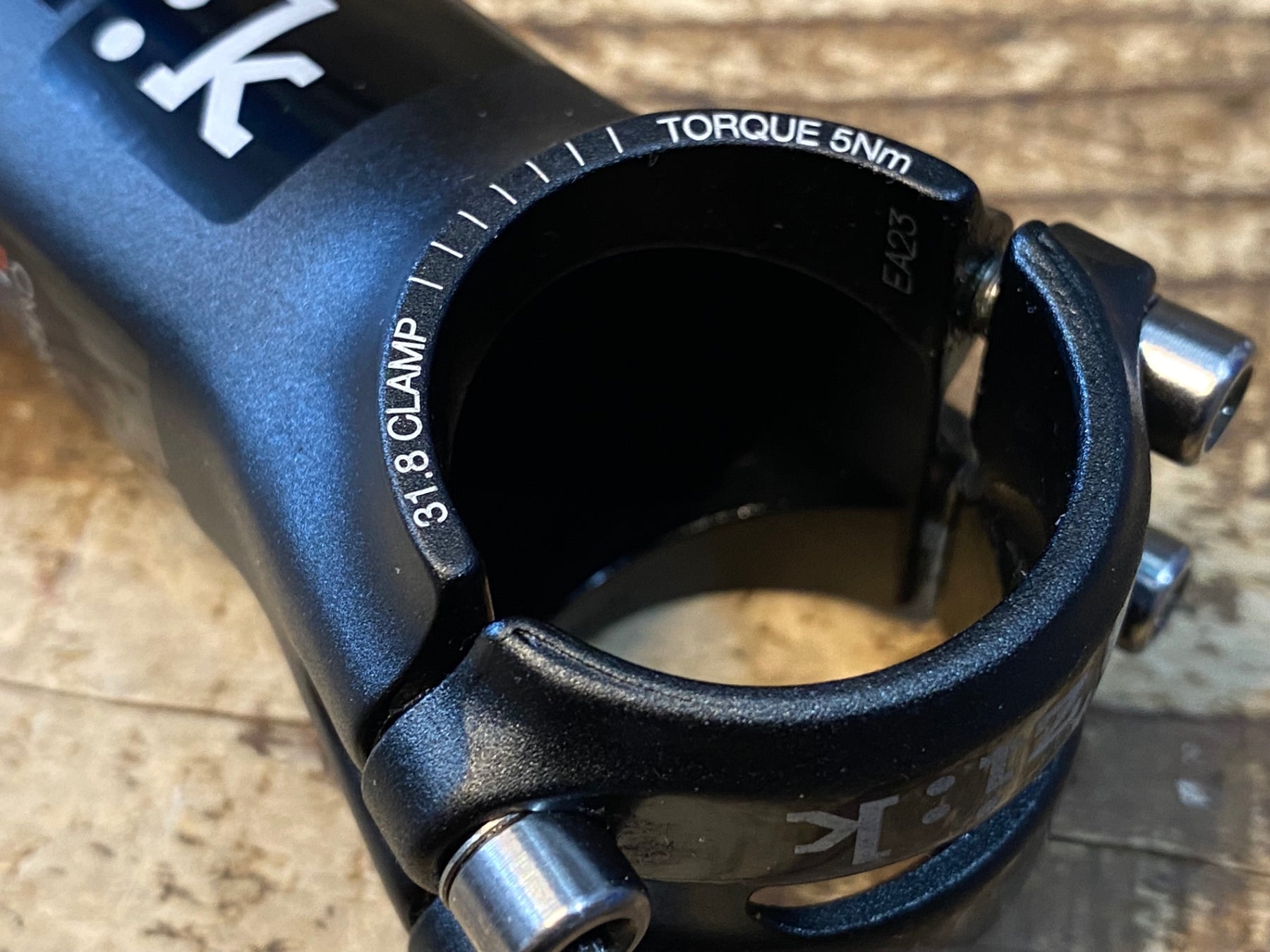 JX345 フィジーク fizik シラノ CYRANO R1 アルミステム 黒 Φ31.8 OS 7
