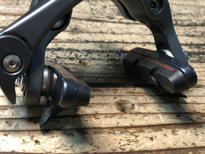 JR018 シマノ SHIMANO アルテグラ ULTEGRA BR-6800-F フロント ブレーキキャリパー ※ナット欠品