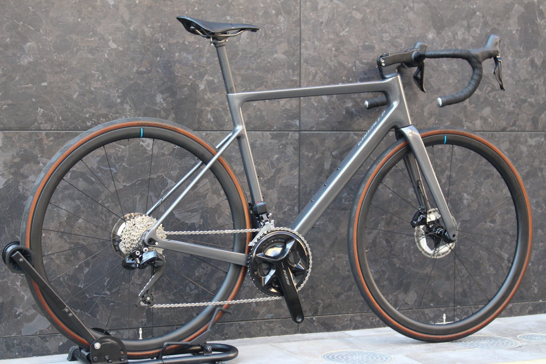 ギザロ GHISALLO GE-110 2024モデル Mサイズ シマノ 105 R7170 12S Di2