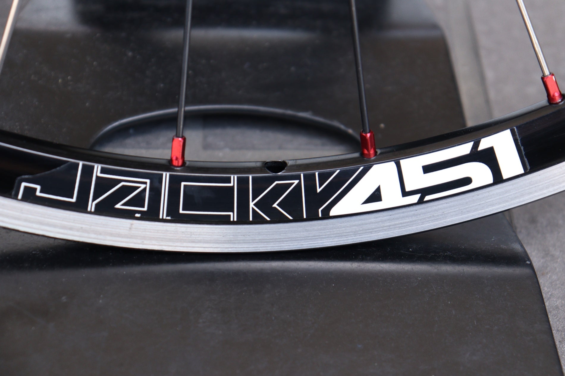 ノヴァテック NOVATEC ジャッキー JACKY 451 アルミ クリンチャー
