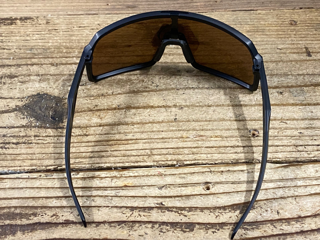 KK755 オークリー OAKLEY スートロ SUTRO アイウェア サングラス 黒 プリズムレンズ