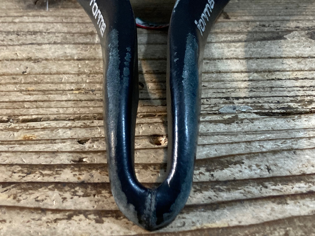 JV375 SELLE SMP FORMA サドル 黒 inox tubeレール