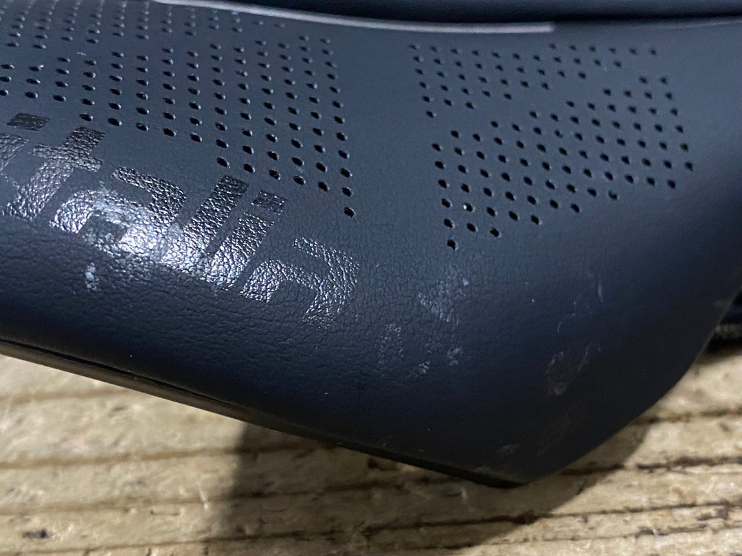 KP618 セライタリア selle italia SLR BOOST SUPERFLOW サドル 130mm MANGANESE