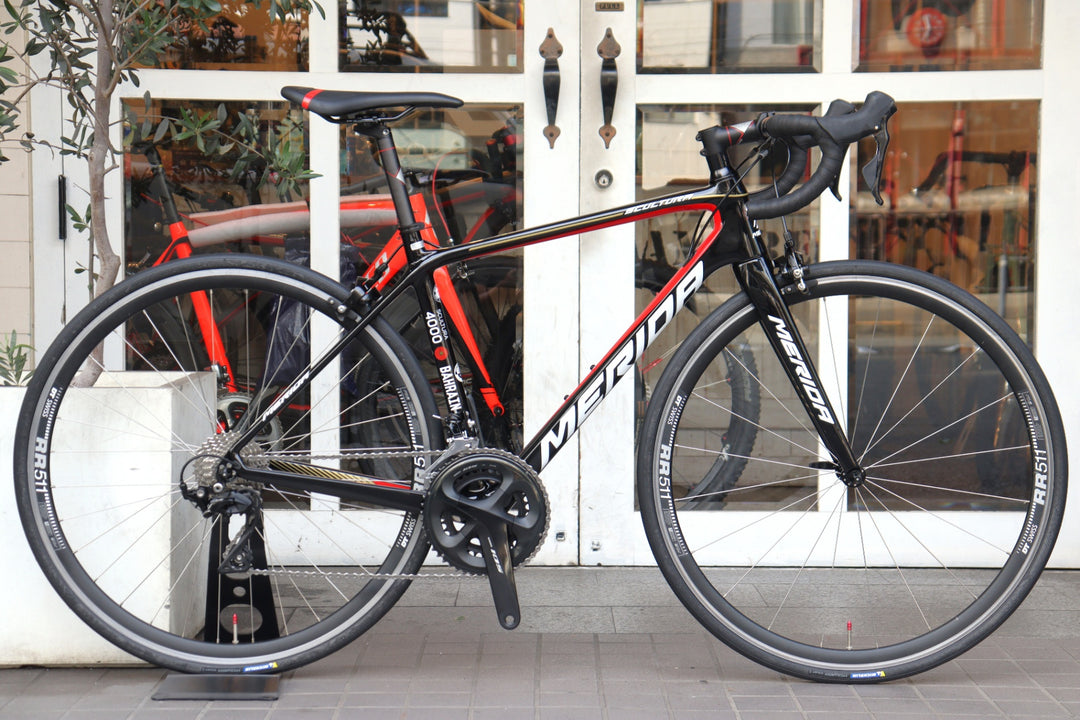 メリダ MERIDA スクルトゥーラ SCULTURA 4000 2019モデル 47サイズ シマノ 105 R7000 11S カーボン ロードバイク 【横浜店】