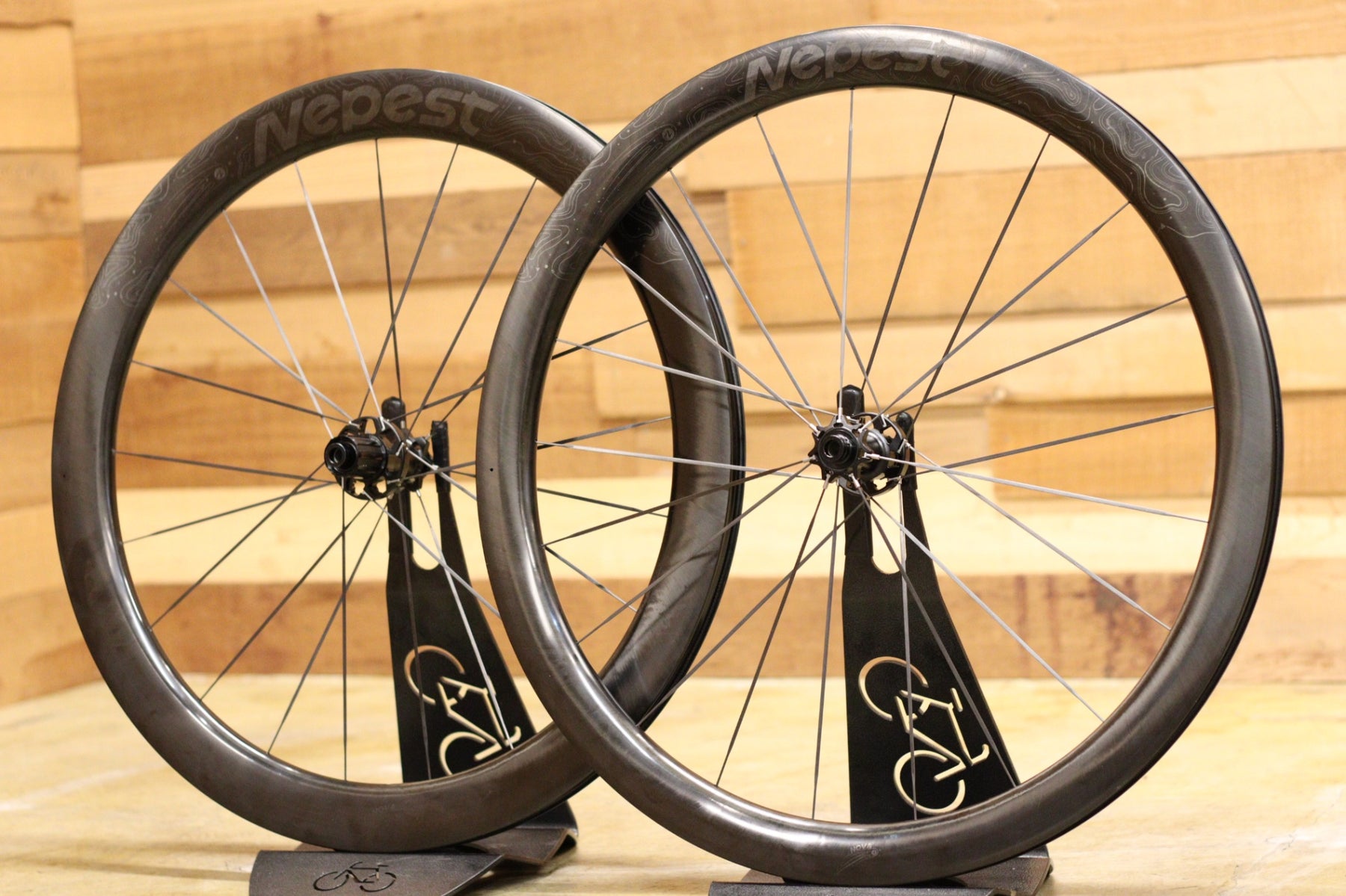 ネペスト NEPEST ノヴァ NOVA X 45/55 カーボン チューブレスレディ