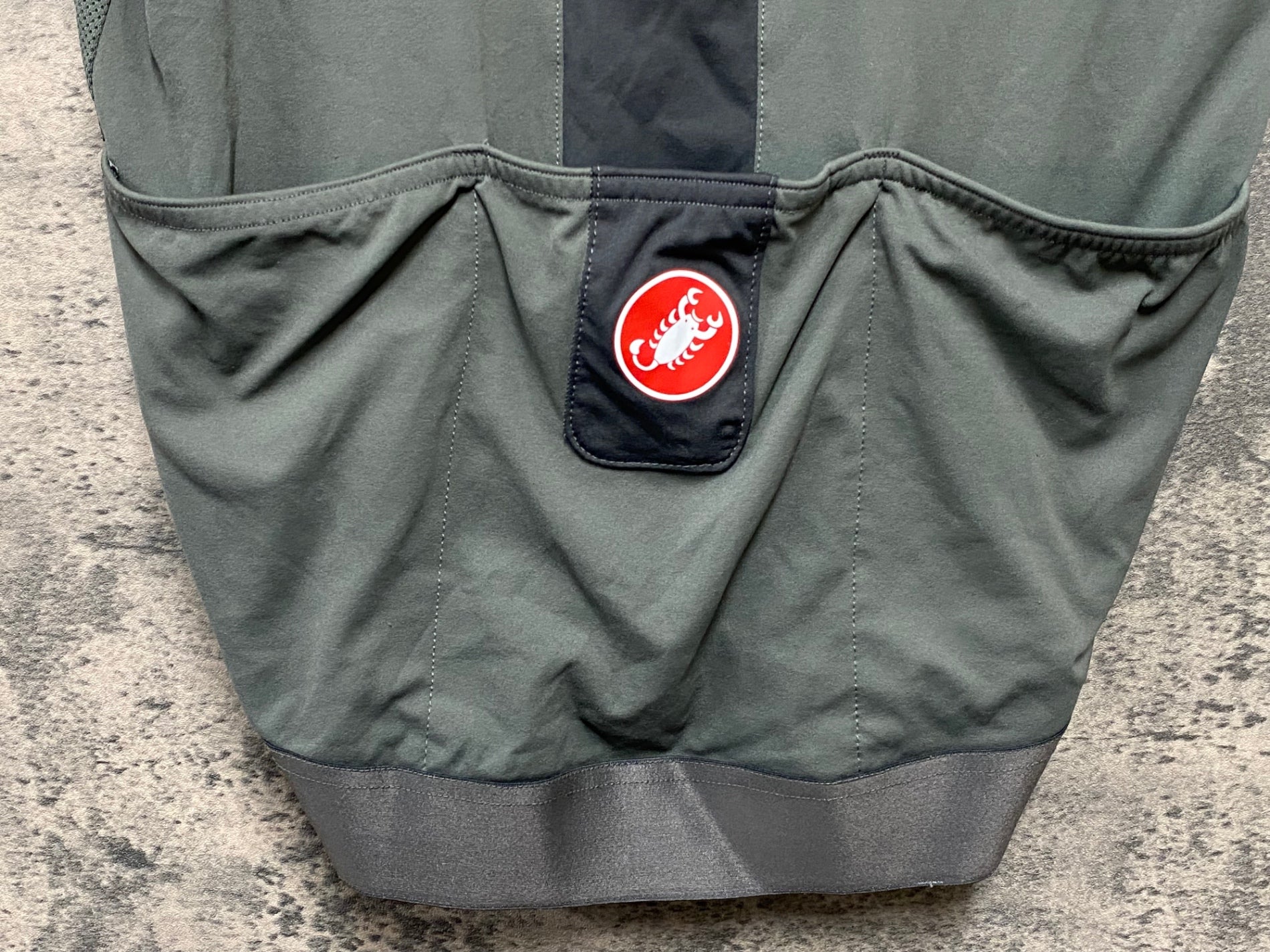 ojinohime様限定 カステリ　サイクルジャケット　グレー　XL KB216 カステリ CASTELLI 半袖 サイクルジャージ グレー XL – BICI