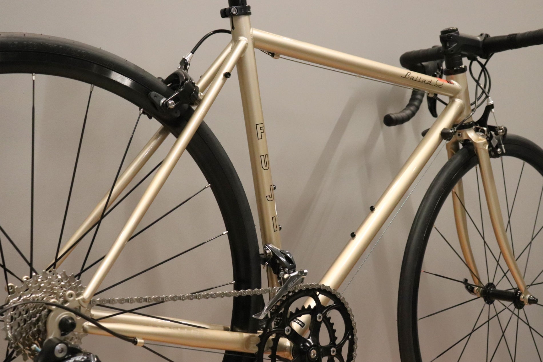 フジ FUJI バラッド オメガ BALLAD Ω 2022モデル 52サイズ シマノ ソラ