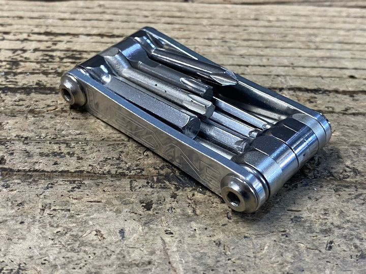 KD044 レザイン LEZYNE V5 携帯工具
