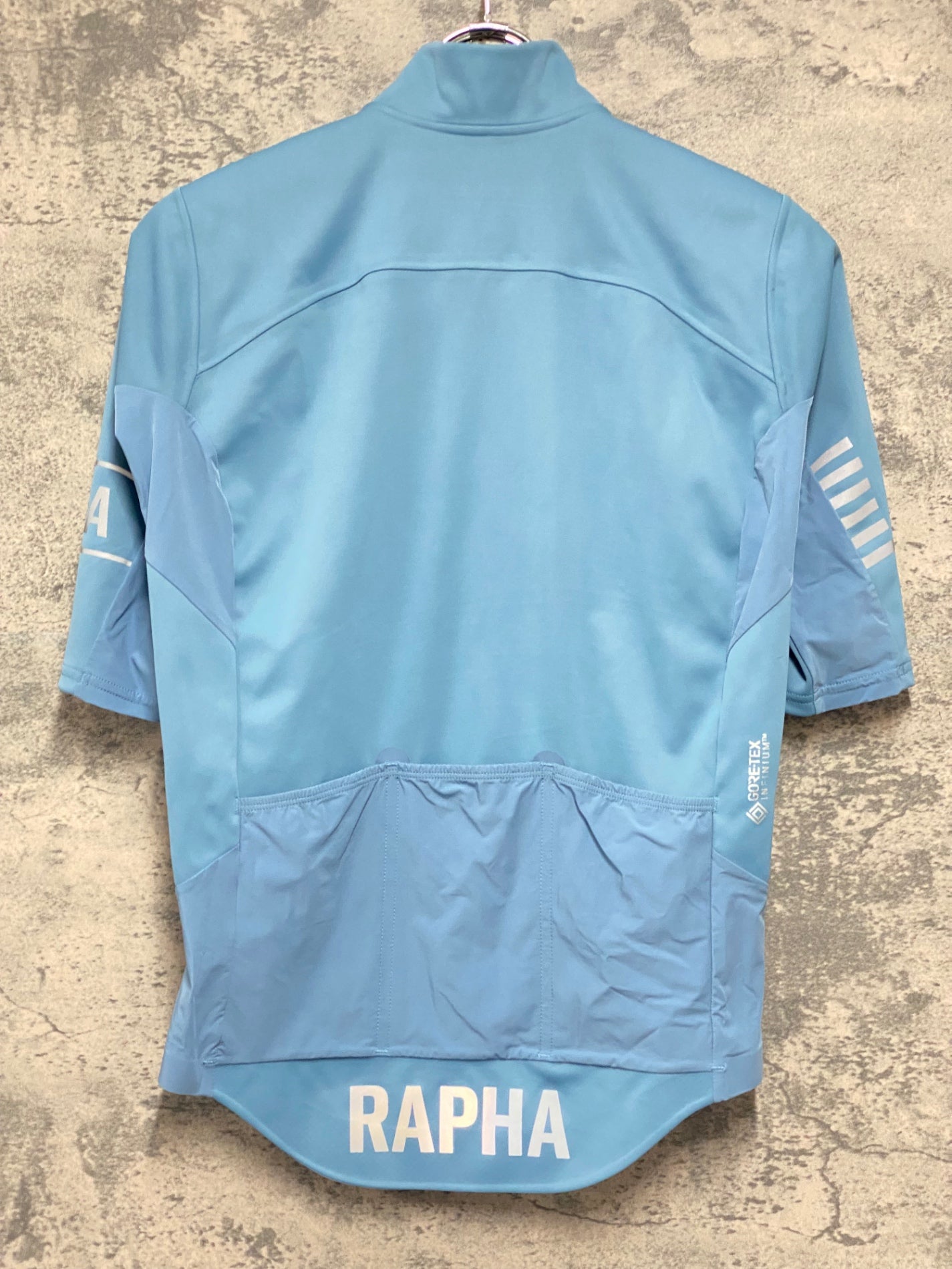 Rapha GORE-TEX INFINIUM サイクルジャージ 青 Rapha GORE-TEX INFINIUM サイクルジャージ 青 【公式通販】