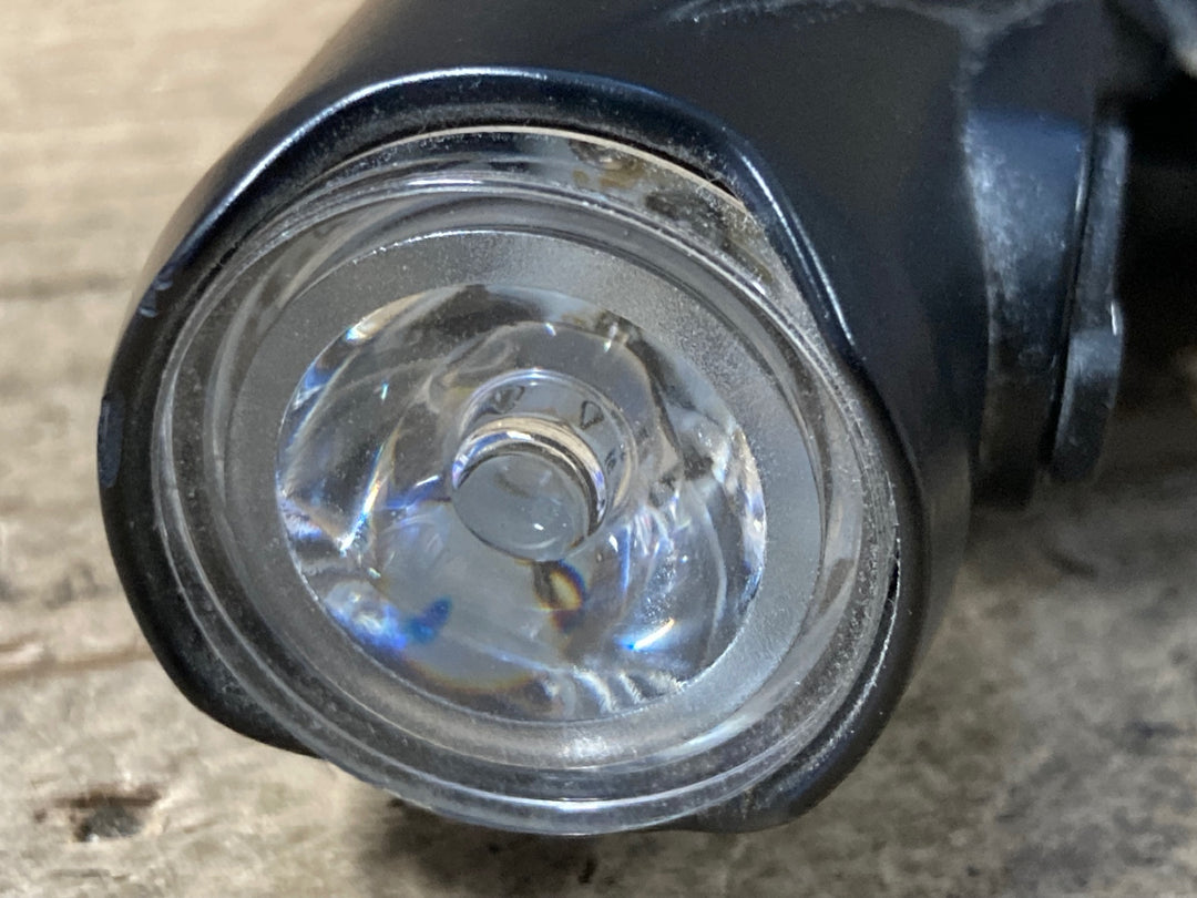 KK632 キャットアイ CATEYE ボルト VOLT800 フロントライト 点灯確認済み