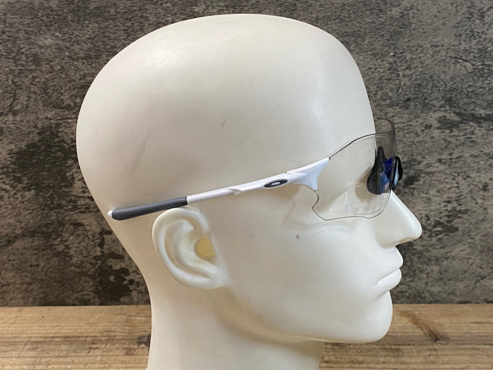 JW566 オークリー OAKLEY EVZERO PATH AF サングラス 調光レンズ 白