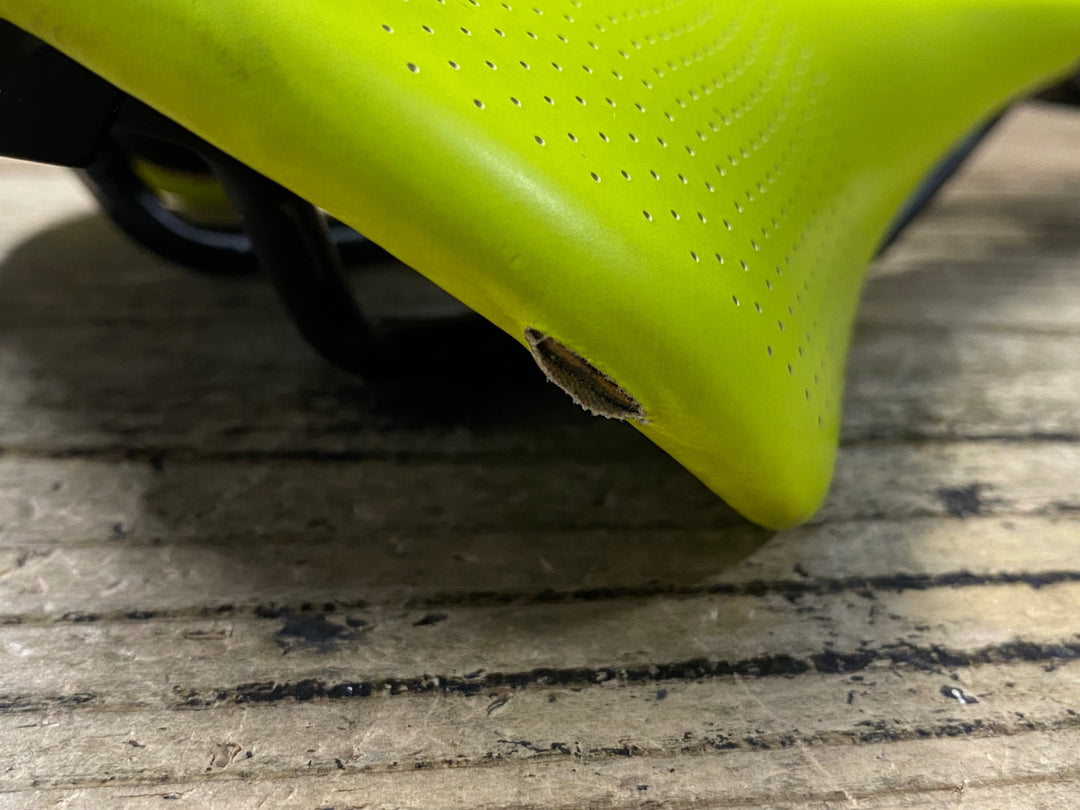 KI327 スペシャライズド SPECIALIZED POWER ARC EXPERT サドル 黄色 155mm Hollow Ti
