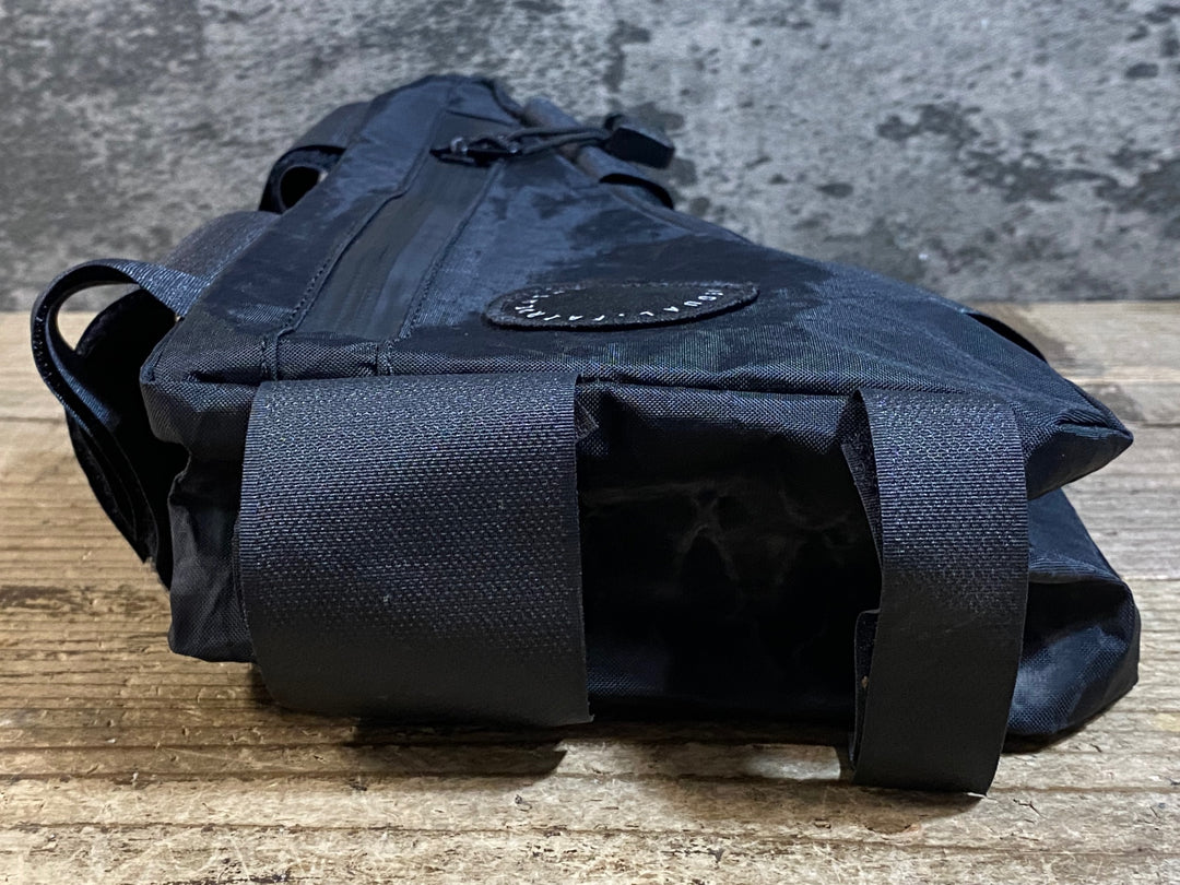 KD198 フェアウェザー FAIRWEATHER コーナーバッグ CORNER BAG 黒