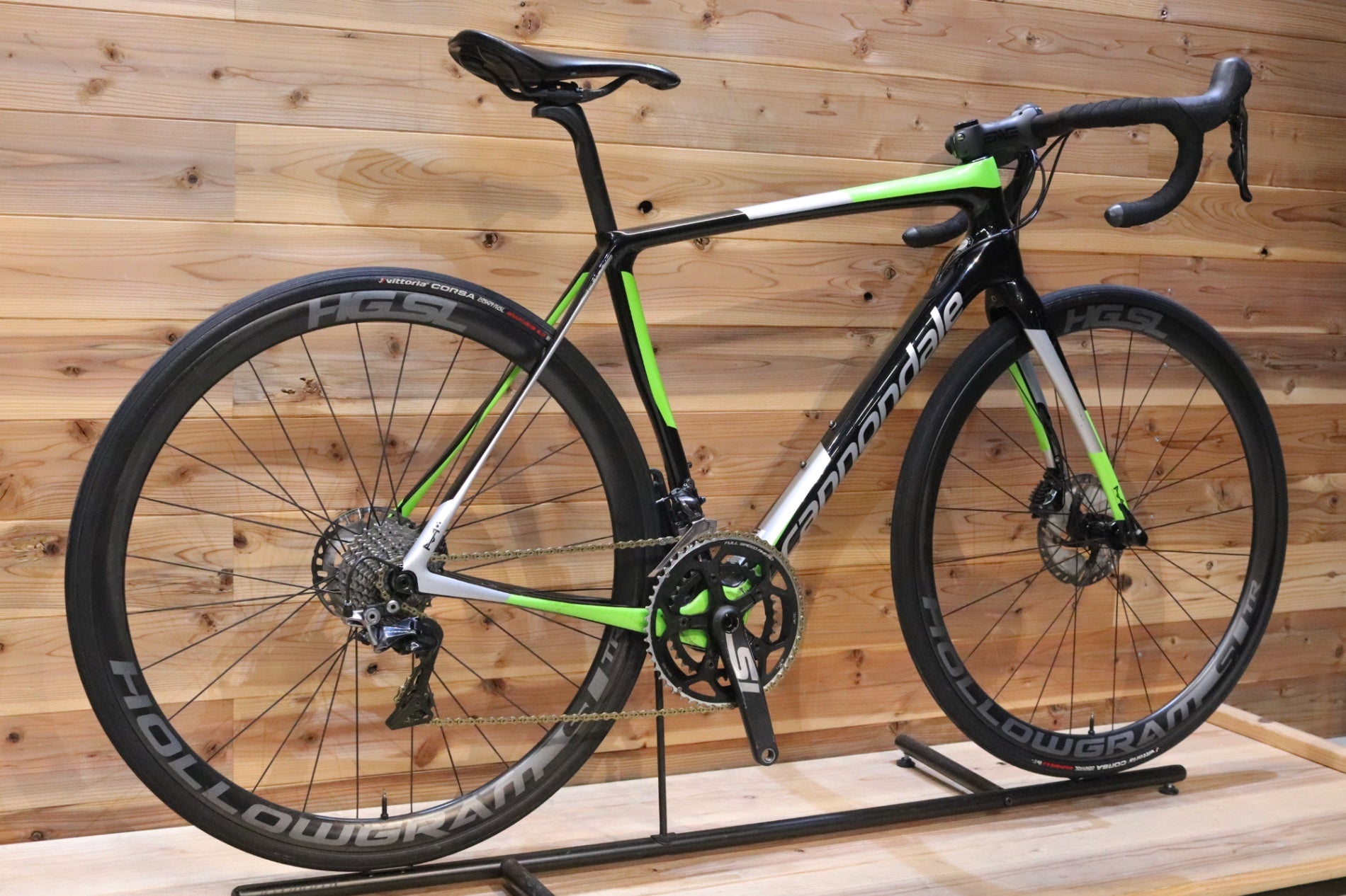 キャノンデール CANNONDALE シナプス SYNAPSE HI-MOD DISC 2018モデル