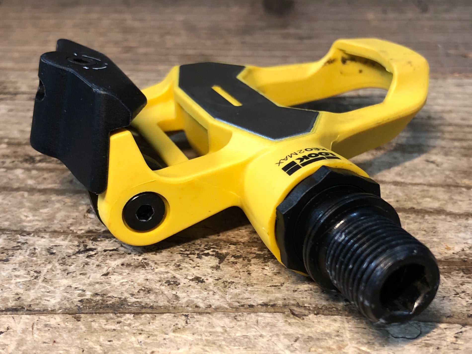JS924 ルック LOOK KEO 2 MAX ビンディングペダル 黄 Alberto Contador