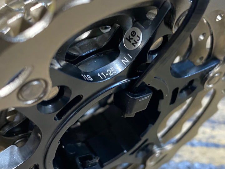 JQ286 シマノ SHIMANO アルテグラ ULTRGRA CS-6800 スプロケット 11-25S 11S