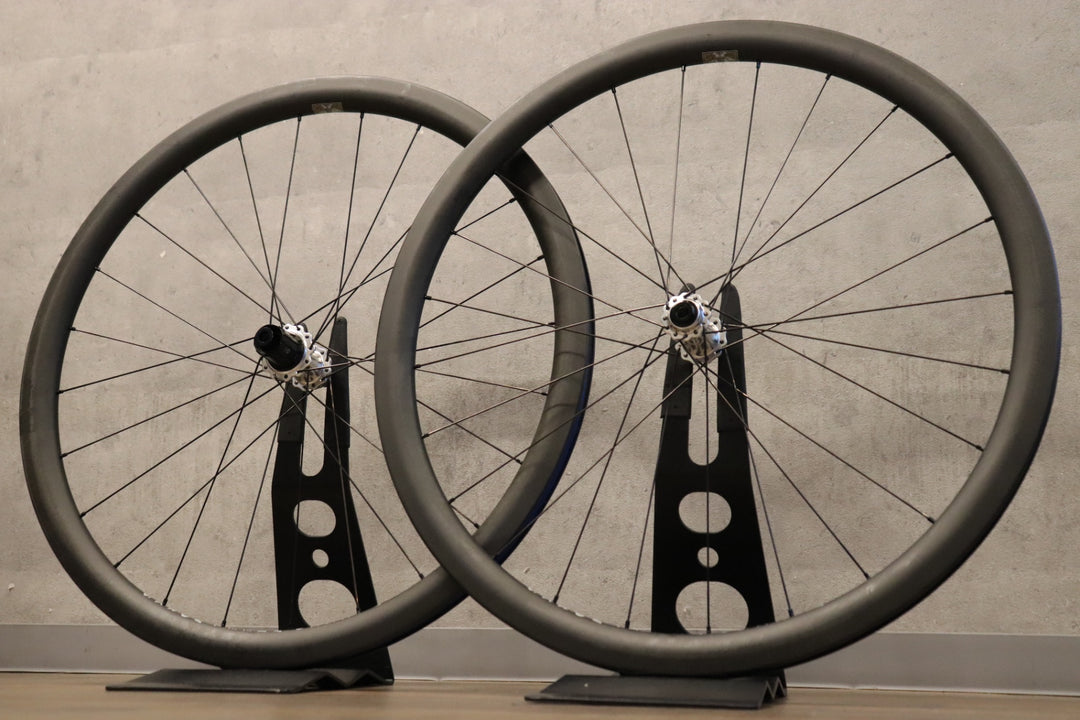 ウィキッド・ホイール・ワークス WICKED WHEEL WORKS IndustryNine SOLIX ROAD カーボン クリンチャー シマノ11/12S 手組 ホイールセット 【さいたま浦和店】