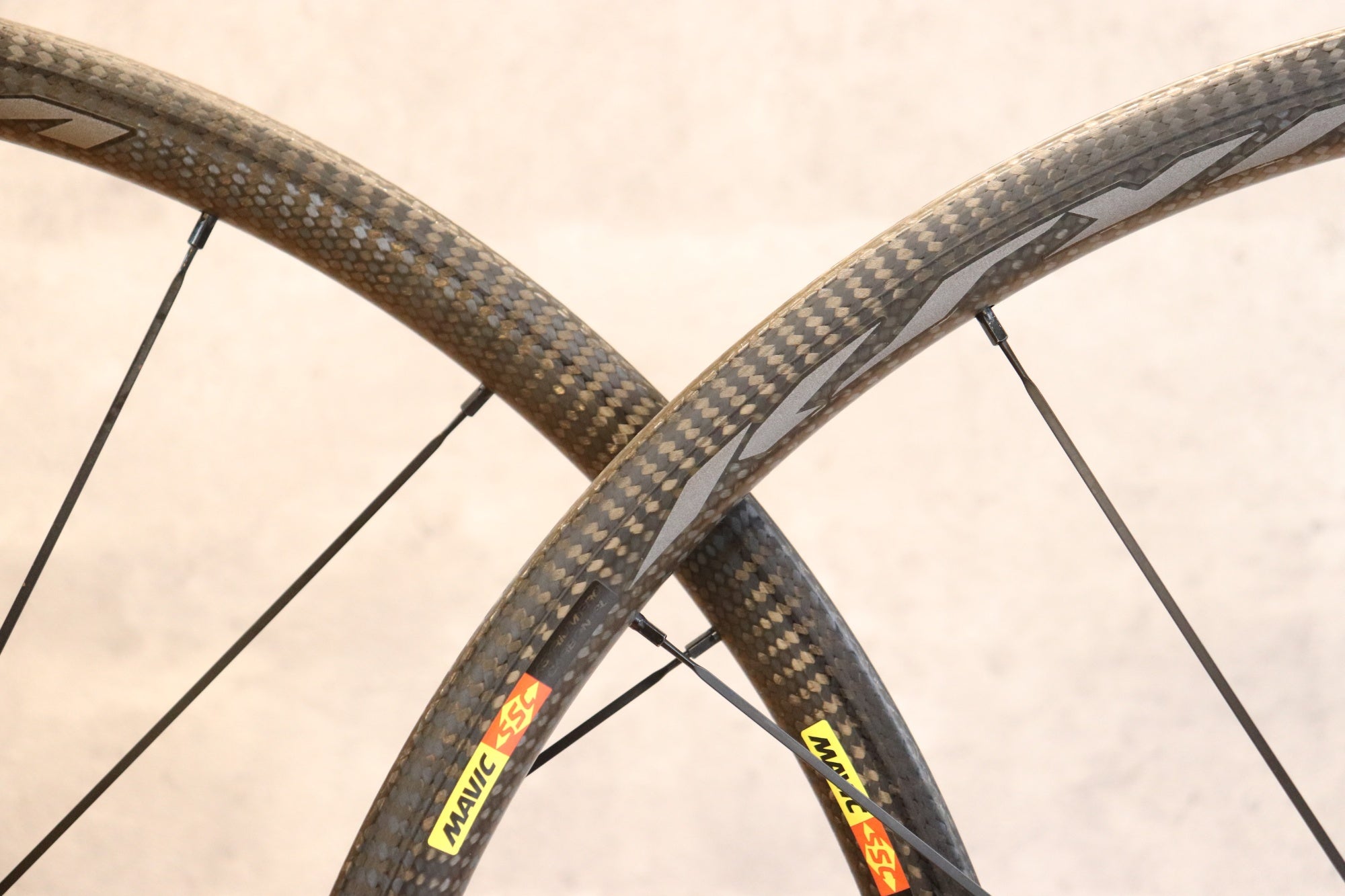 マヴィック MAVIC キシリウム KSYRIUM PRO CARBON SL カーボン