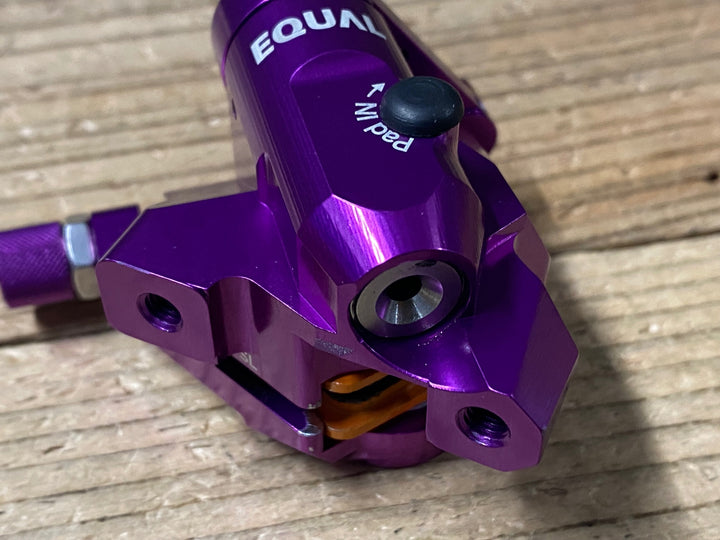 KM480 グロータック GROWTAC イコール EQUAL フラットマウント 紫 1個