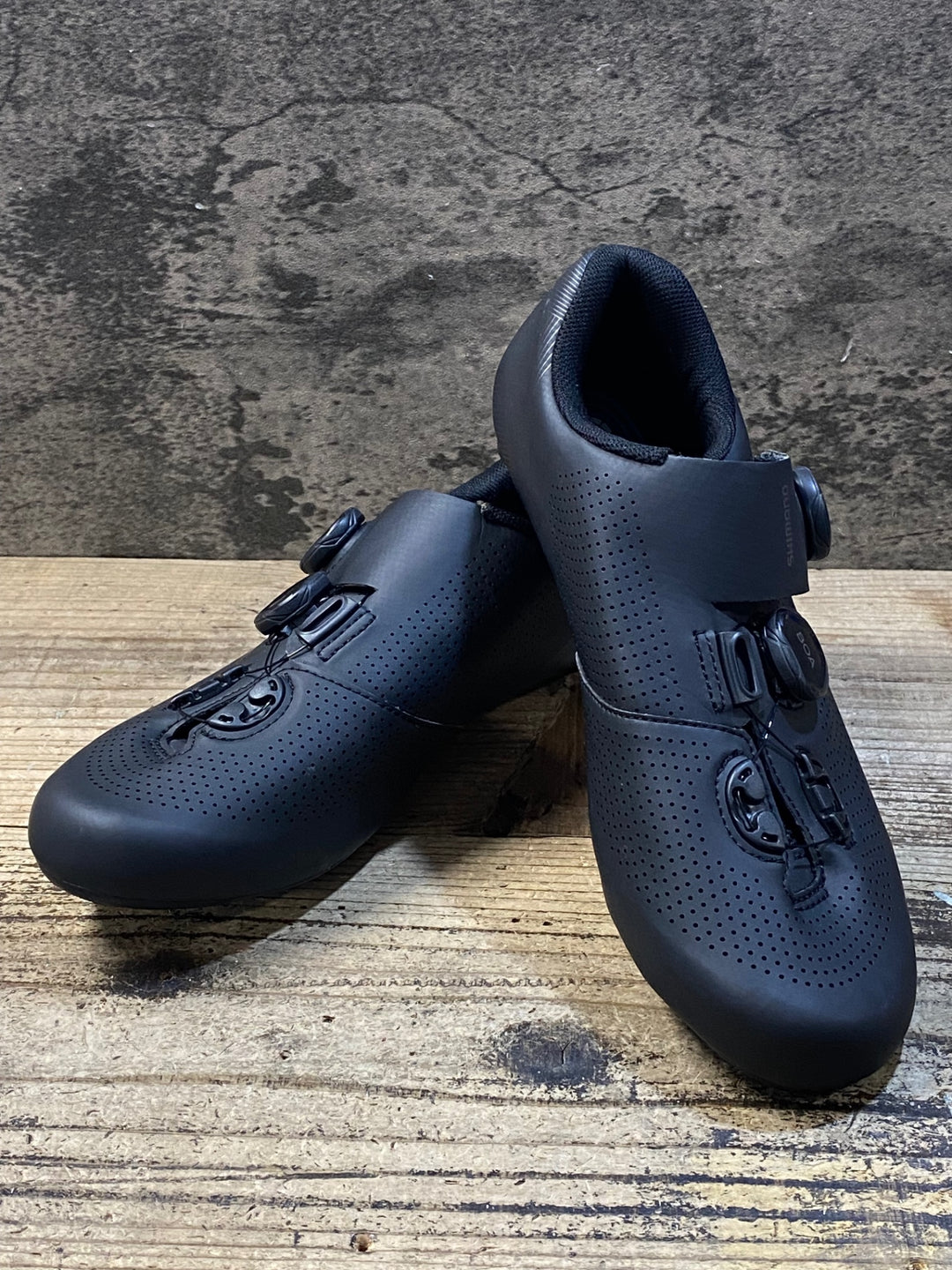 KA749 シマノ SHIMANO RC7 SHRC701M L01 S ビンディングシューズ 3穴 黒 EU41