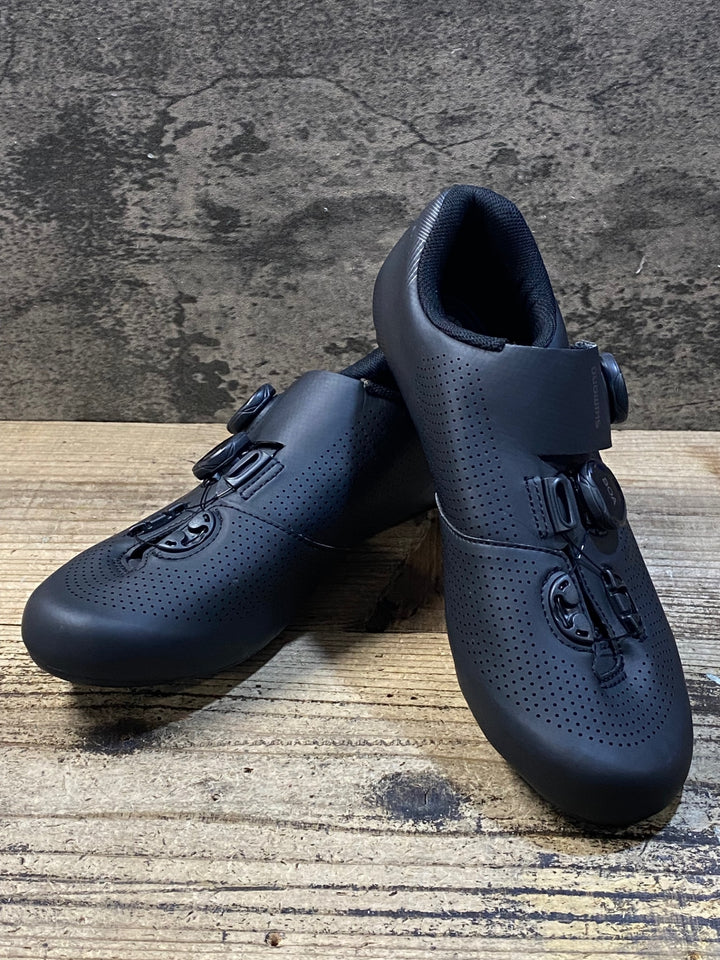 KA749 シマノ SHIMANO RC7 SHRC701M L01 S ビンディングシューズ 3穴 黒 EU41