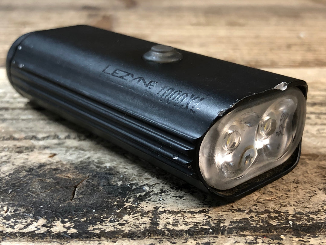 JS766 レザイン LEZYNE 1000XL フロントライト 黒 点灯確認済み