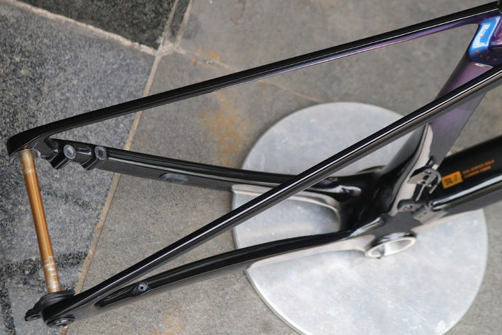 トレック TREK マドン MADONE SL7 GEN8 2025モデル Mサイズ カーボン ディスク ロードバイク フレームセット 【東京南麻布店】