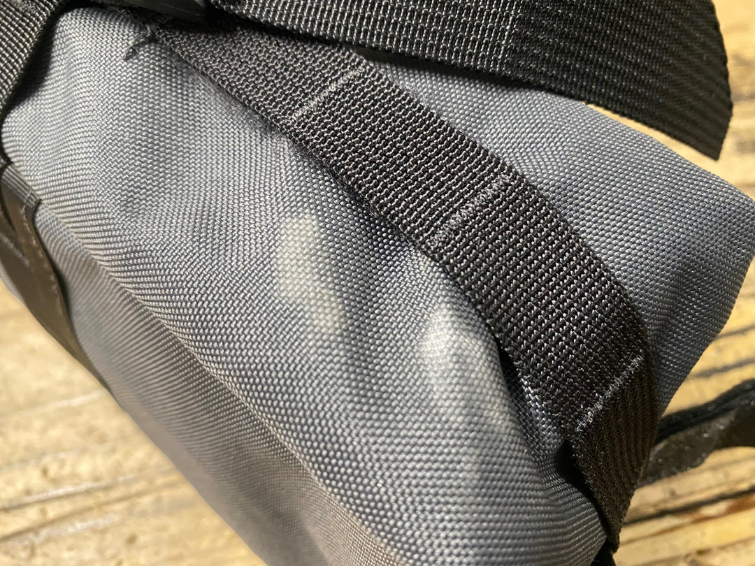JY365 アウターシェル OUTER SHELL Stem Caddy ステムバッグ グレー 黒
