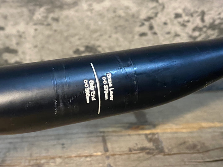 JJ292 DIXNA J-FIT MONROE FZ アルミ ドロップハンドル エンド C-C390mm Φ31.8