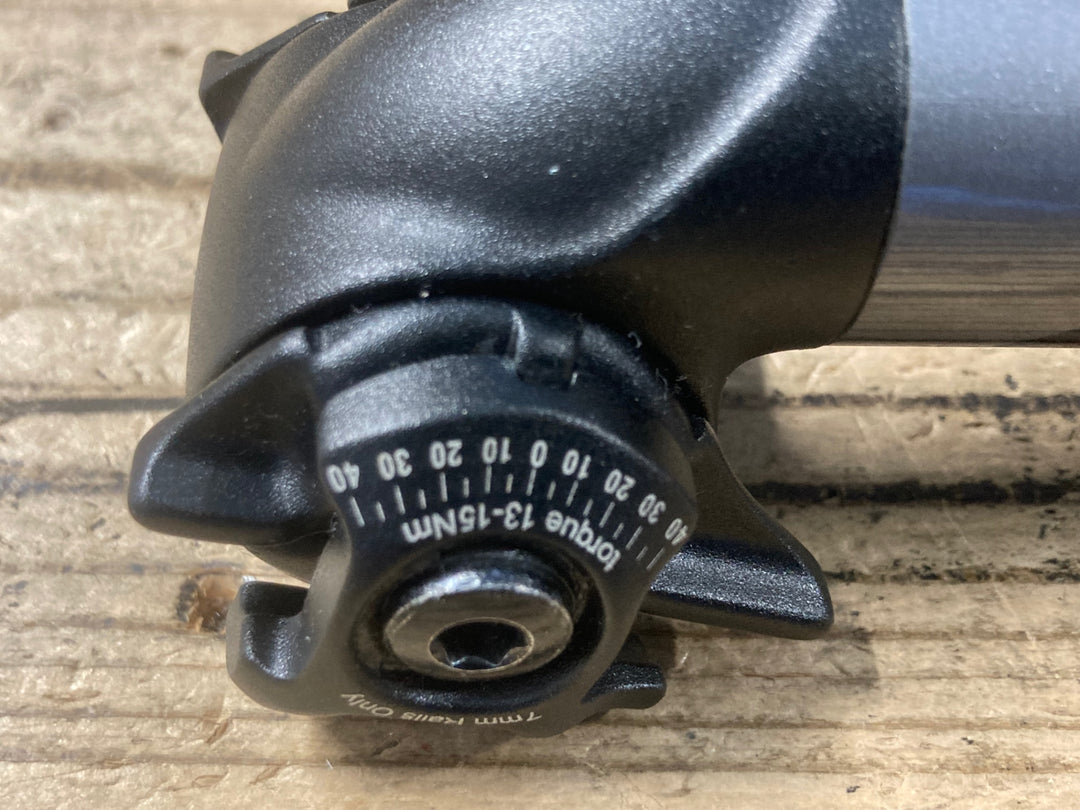 KN017 ジャイアント GIANT CONTACT CARBON カーボン シートポスト Φ30.9 400mm