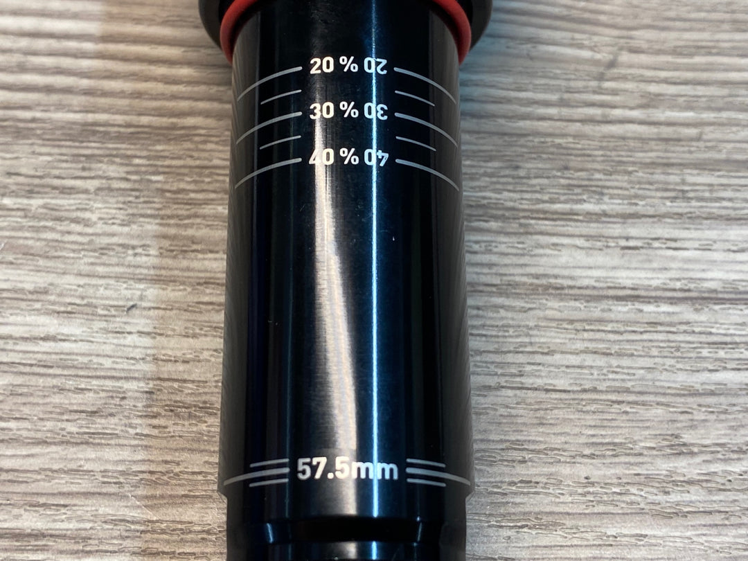 JE659 ロックショックス ROCKSHOX DELUXE RE:AKTIV THRU SHAFT リアサス 230×57.5mm