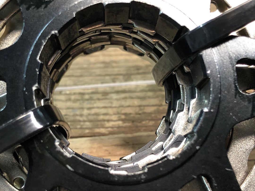 JF664 シマノ SHIMANO 105 CS-R7000 スプロケット 11-30T 11S ※ロックリング欠品