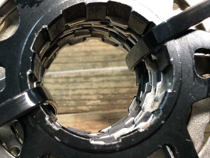 JF664 シマノ SHIMANO 105 CS-R7000 スプロケット 11-30T 11S ※ロックリング欠品