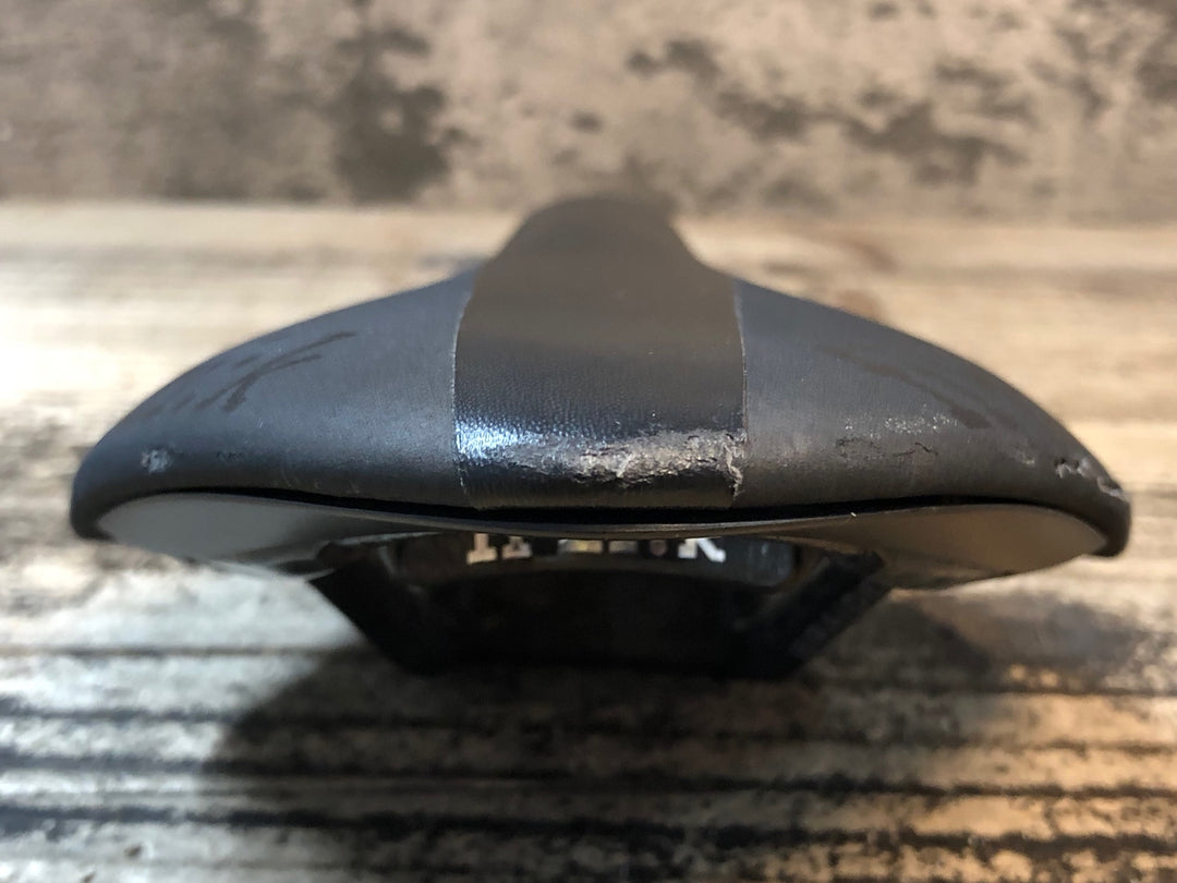 JM953 フィジーク fizik アリオネ ARIONE R1 サドル カーボンレール 126mm ARAIDED