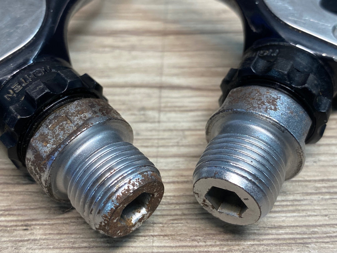 JK098 シマノ SHIMANO 105 PD-5700 ビンディングペダル SPD-SL