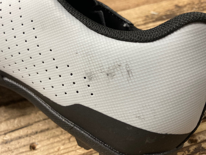 KL779 フィジーク fizik テラ TERRA ATLAS ビンディングシューズ EU42 2穴 グレー ※アウトソールひび割れ