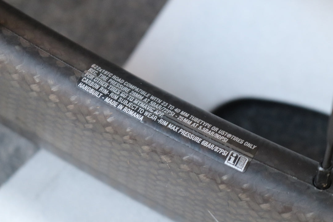マヴィック MAVIC コスミック プロ カーボン COSMIC PRO CARBON UST カーボン チューブレス ホイールセット シマノ12/11S 【東京南麻布店】