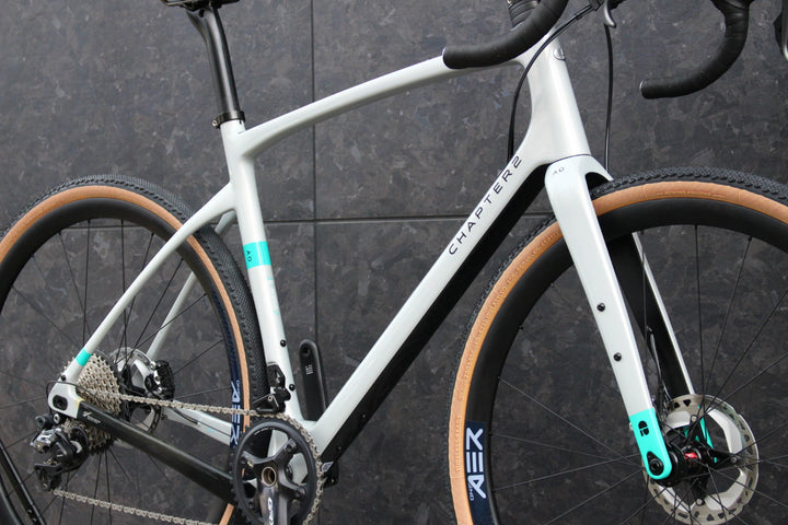 チャプター2 CHAPTER2 アオ AO 2020 Lサイズ シマノ GRX RX815 Di2 11S カーボン グラベルバイク 【福岡店】