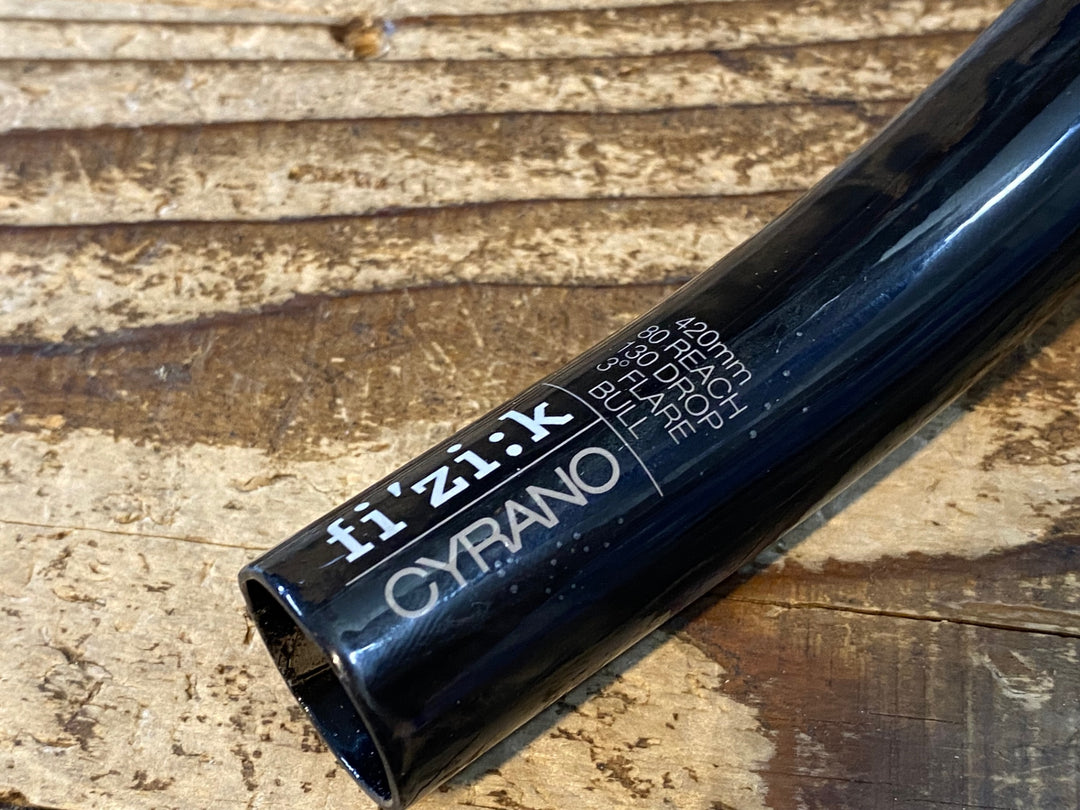 JX346 フィジーク fizik シラノ CYRANO R1 カーボン ドロップハンドル Φ31.8 ブラケットC-C420mm