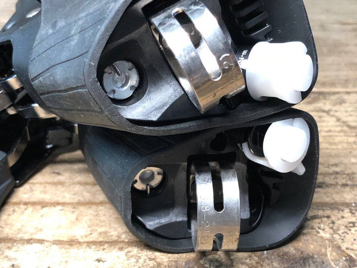 JK894 シマノ SHIMANO 105 ST-R7020 STIレバー 2x11S